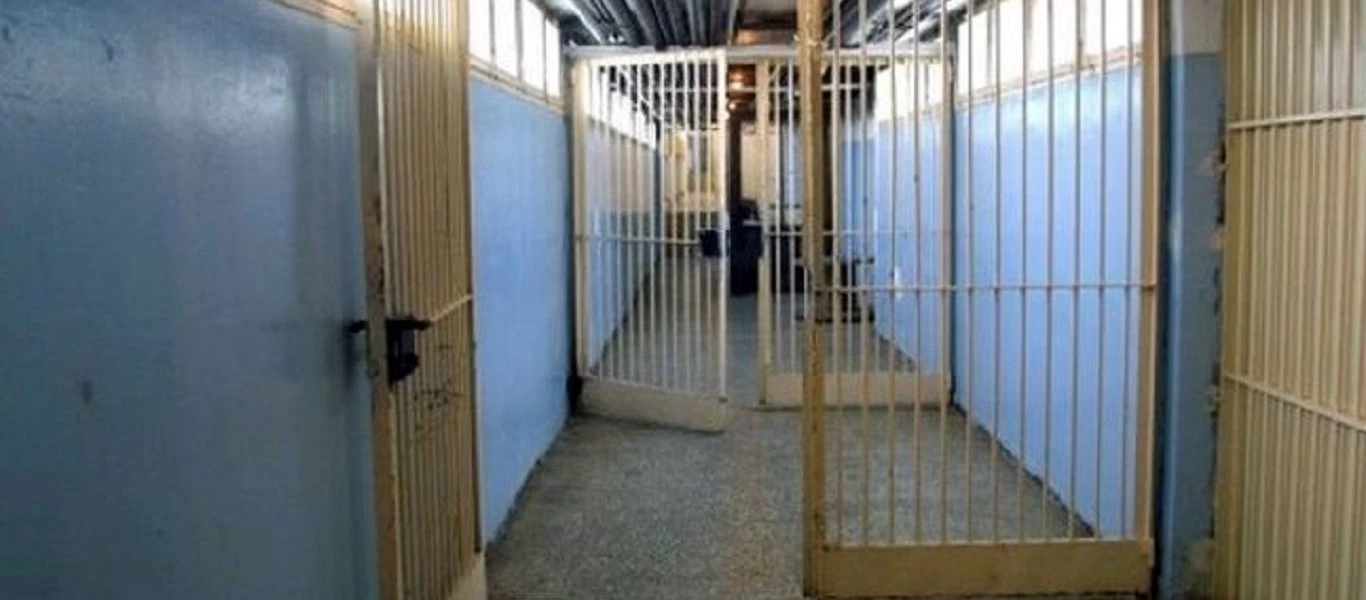 Ερέτρια: Προφυλακιστέος κρίθηκε ο 51χρονος δάσκαλος για την αποπλάνηση της 14χρονης μαθήτριας